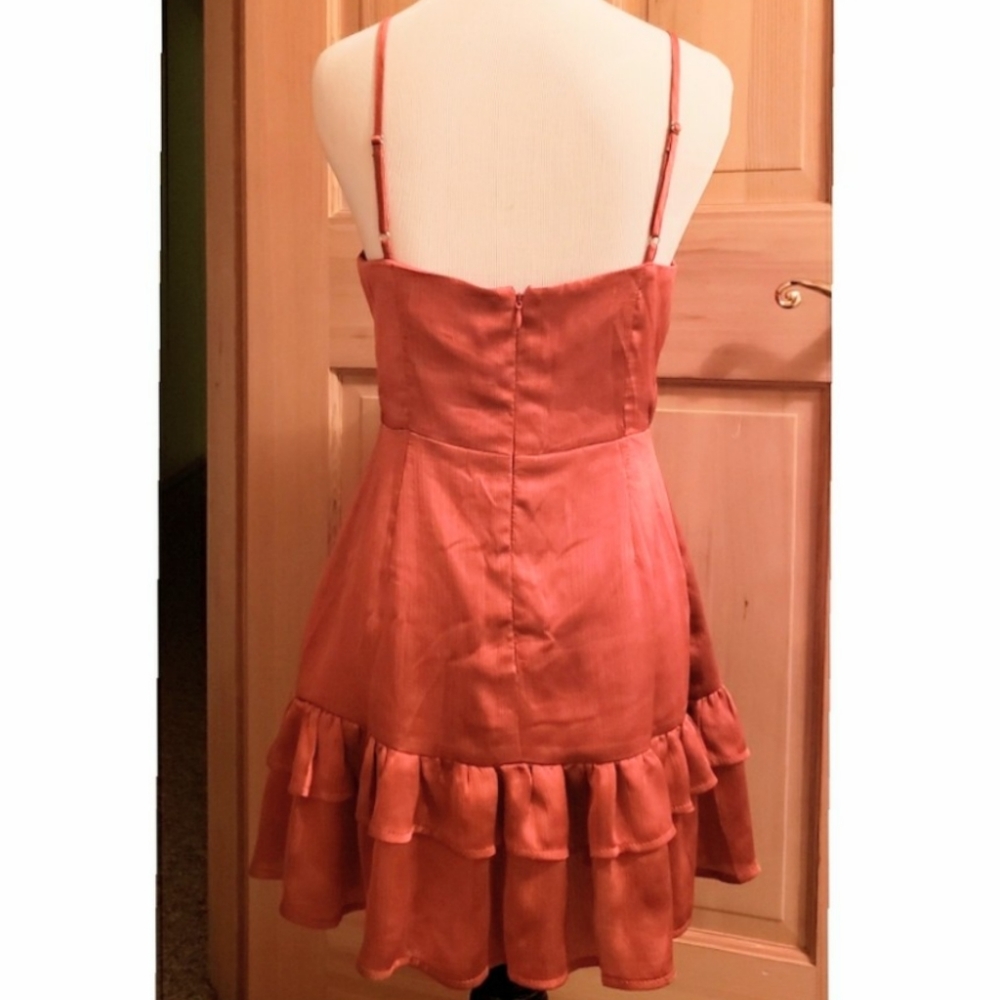 New! LUVALOT Women's Size 6 Rust Rouched Dress - Picture 2 of 10